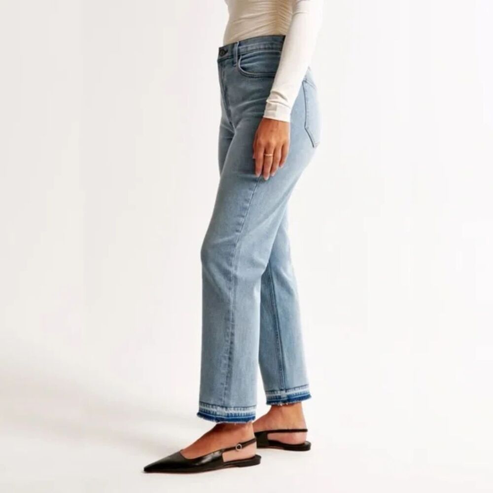 Abercrombie & Fitch Curve Love Ultra High Rise Ankle Straight Jeans